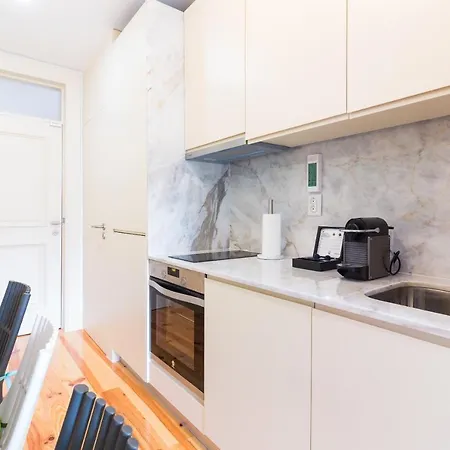 Apartment Near Trindade Garden View 2